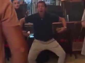 Habló el padre de Agostina Páez tras su polémico video en un bar: “Me arrepiento totalmente”