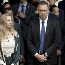 Citaron a declarar a las cuatro mujeres que le prestaron dólares a Manuel Adorni