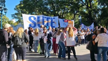 El SUTE y la CTA se manifestaron en la apertura de Sesiones Ordinarias 
