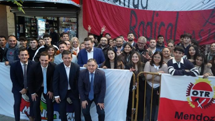 Ulpiano Suarez y Marcos Calvente tuvieron “hinchada” en la apertura de Sesiones Ordinarias 