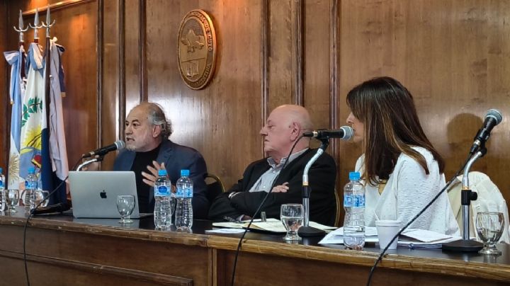 Autonomía municipal: una oportunidad para mejorar solo si se cambia la "media sanción"