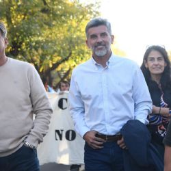 Ulpiano Suarez volvió a diferenciarse del gobierno en un juego de doble filo