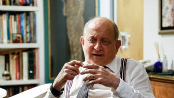 Chiche Gelblung se encuentra internado en terapia intensiva 