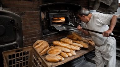 Foto iliustrativa de  La cámara de panaderos de Mendoza declaró un estado de alerta