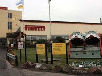 Neumáticos Pirelli suspende su producción por la caída de ventas