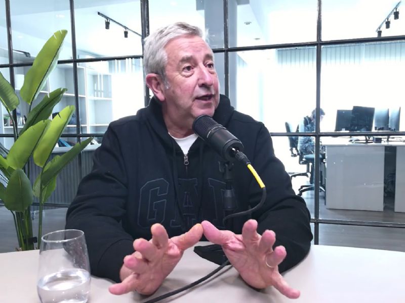 Julio Cobos:  "La competencia va a estar entre Ulpiano Suárez y Luis Petri"
