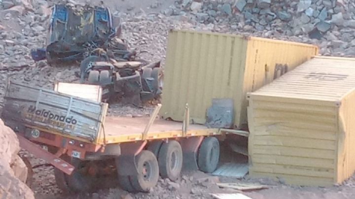 Un camionero murió tras desbarrancar en la ruta 7