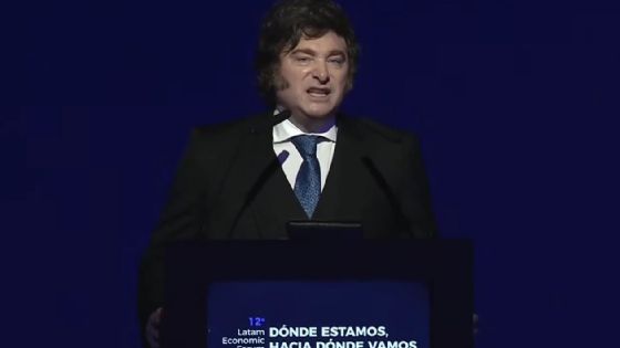 Milei vuelve a caer: qué lugar ocupa en el nuevo ranking de presidentes de América Latina