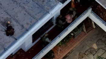 Detuvieron a un hombre con pedido de captura tras un operativo en pleno centro 