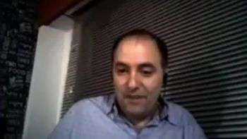 El video que contradice la explicación de Adorni sobre sus inversiones cripto 