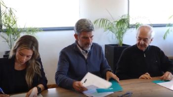 Crisis: Ulpiano Suarez congeló el salario de funcionarios municipales