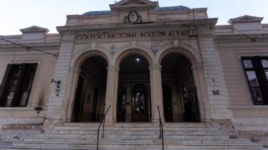 Foto iliustrativa de  Ponen en valor la escuela Agustín Álvarez