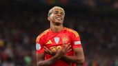 Foto ilustrativa de la nota titulada: Lamine Yamal se rindió ante Messi: “Es el mejor jugador de la historia”
