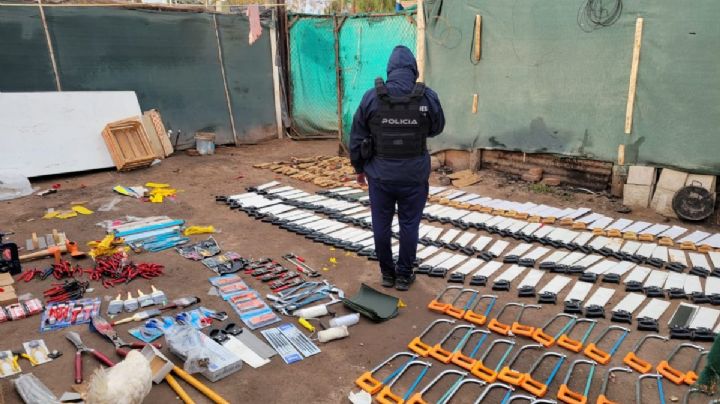 Allanaron un aguantadero que se hacía pasar como comedor comunitario