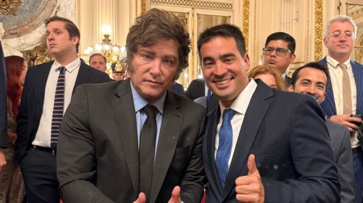 Milei vuelve a reunirse con diputados y senadores para avanzar con reformas