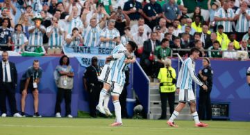 La Selección Argentina le ganó a Austria con dos goles de Messi