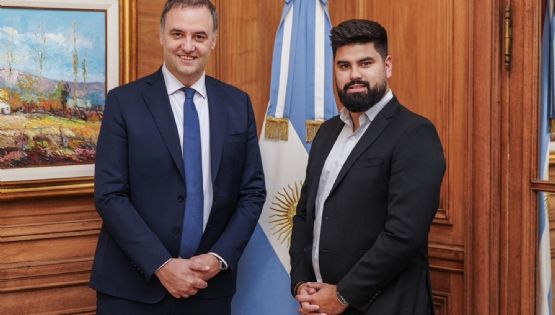 Adorni presentó al nuevo Secretario de Comunicación