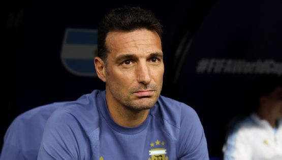 Scaloni aseguró que no tuvieron problemas por la bandera de las Islas Malvinas