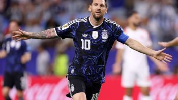 La Selección argentina le ganó 3 a 1 a Jordania y cerró la fase de grupos con puntaje ideal