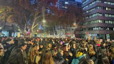 Foto iliustrativa de  Ni Una Menos: miles de mujeres marcharon en Mendoza contra los femicidios