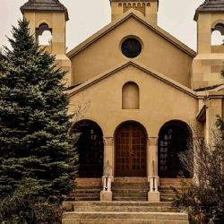 Condenaron al Arzobispado de Mendoza por abusos de monjes del monasterio a un aspirante a sacerdote