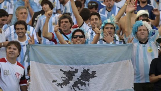 FIFA prohibió llevar banderas de las Islas Malvinas al partido de Argentina-Inglaterra