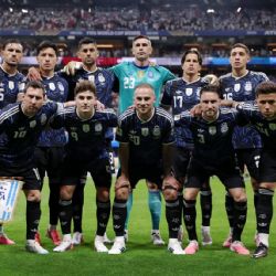 Parte del plantel de la Selección argentina regresará al país este lunes