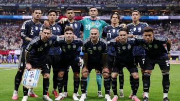 Argentina le ganó a Inglaterra en un partido agónico y jugará otra final
