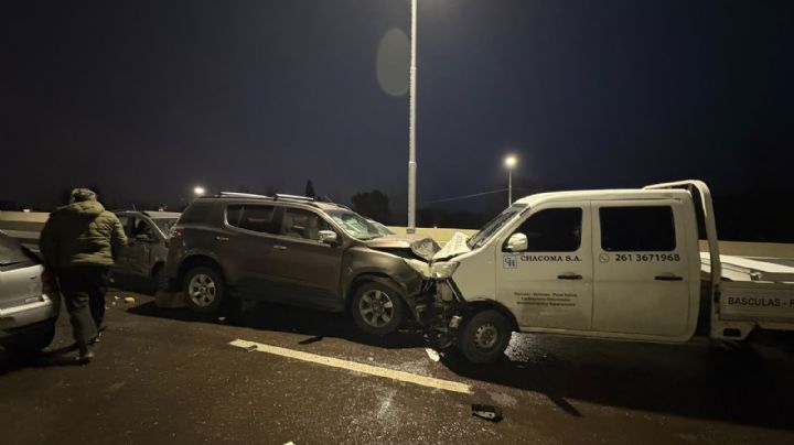 Múltiples accidentes y caos de tránsito por el hielo en el Gran Mendoza