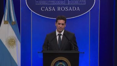 Foto iliustrativa de  Según el Gobierno, en junio se inició una recomposición salarial  