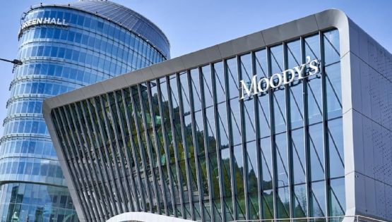Moody’s mejoró la calificación de la Argentina