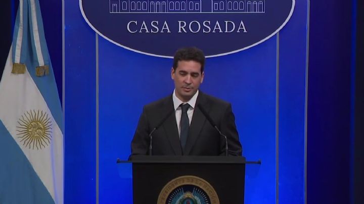 Según el Gobierno, en junio se inició una recomposición salarial  