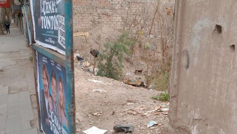 Inseguridad: vecinos de Ciudad reclaman el cierre de un baldío