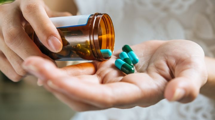 Automedicación: advierten sobre los peligros de controlar síntomas sin curar la enfermedad