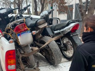 Cayó un aguantadero dónde escondían vehículos robados en Palmira