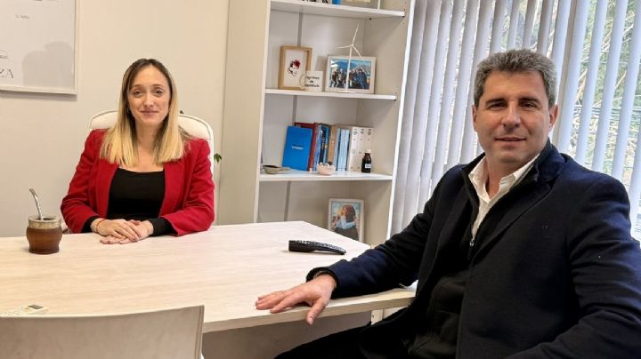 La gira de Uñac, la invitación a Kicillof y el minué del peronismo mendocino de cara al 2027