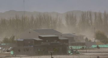 Suspendieron las clases en dos departamentos por el viento Zonda 