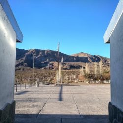 El Gobierno anunció un acuerdo con Starlink para llevar internet a escuelas rurales 