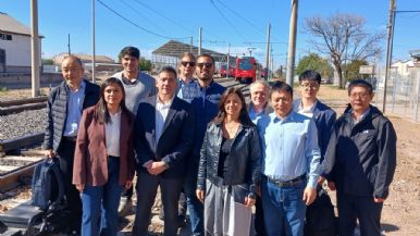 Foto iliustrativa de  Trenes chinos: representantes de CRRC Tangshan recorrieron obras ferroviarias