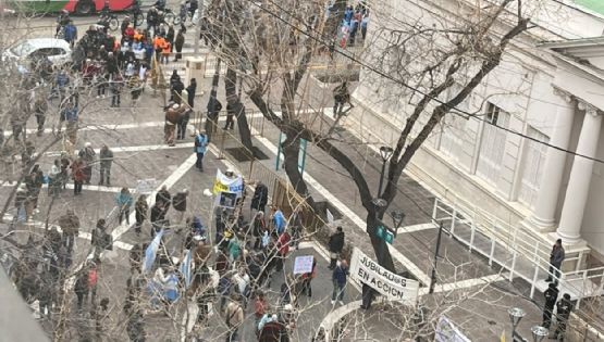 Así fue la marcha de los jubilados en Mendoza 