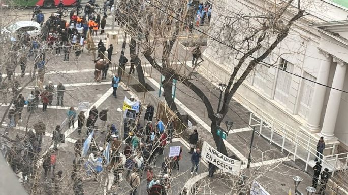 Así fue la marcha de los jubilados en Mendoza 