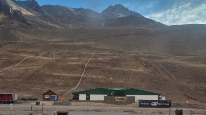 Pese a la ola polar, Penitentes arranca las vacaciones sin nieve