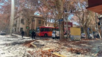 El Zonda ya se siente en varios puntos del Gran Mendoza