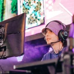 Conmoción por la muerte del youtuber “Chatterbox” en la Ruta 5