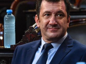 Pidieron dos años de cárcel para Kueider, el exsenador que quiso entrar a Paraguay con 211.000 dóla
