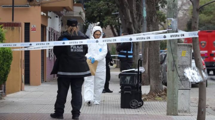 Mató a su esposa frente a su hija y dejó una carta de despedida: “Ahora quiere vivir la vida si mí"