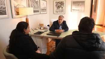 Tras reunirse con los Villouta, Cornejo propondrá acortar los plazos de la Corte