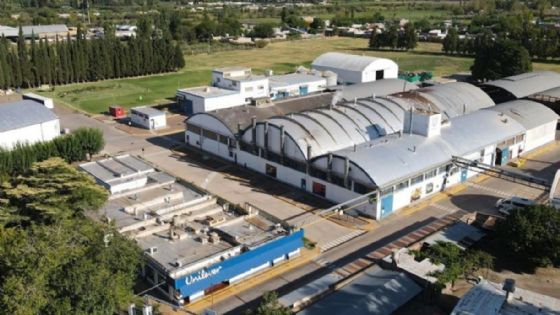 Primero se apagó la fábrica, después preguntamos por qué (y otra vez llegamos tarde)