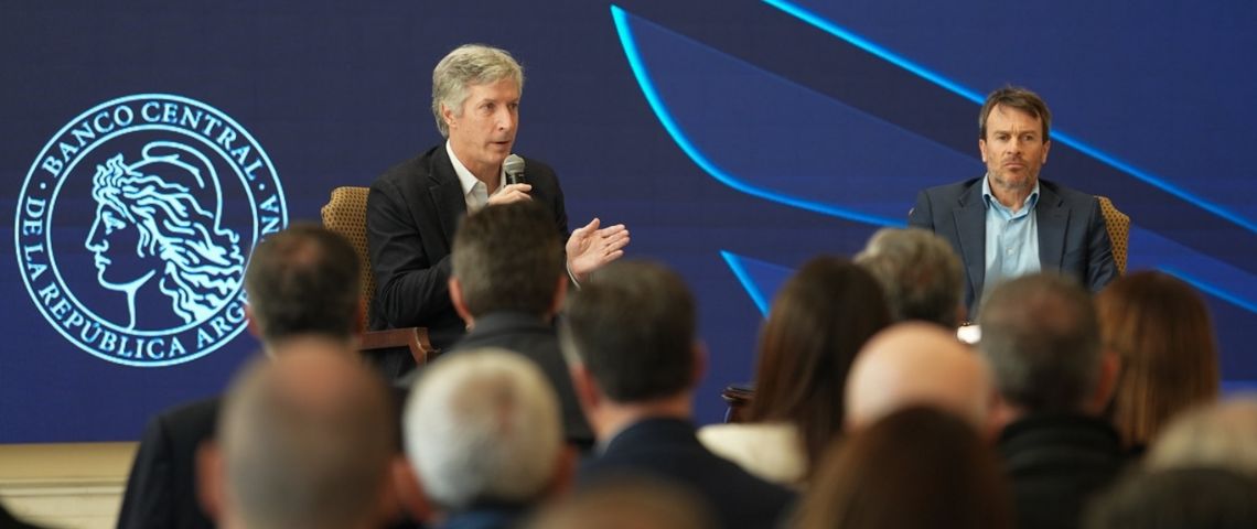 Bausili reconoció que la economía crece  "más despacio" de lo esperado