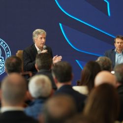 Bausili reconoció que la economía crece  "más despacio" de lo esperado